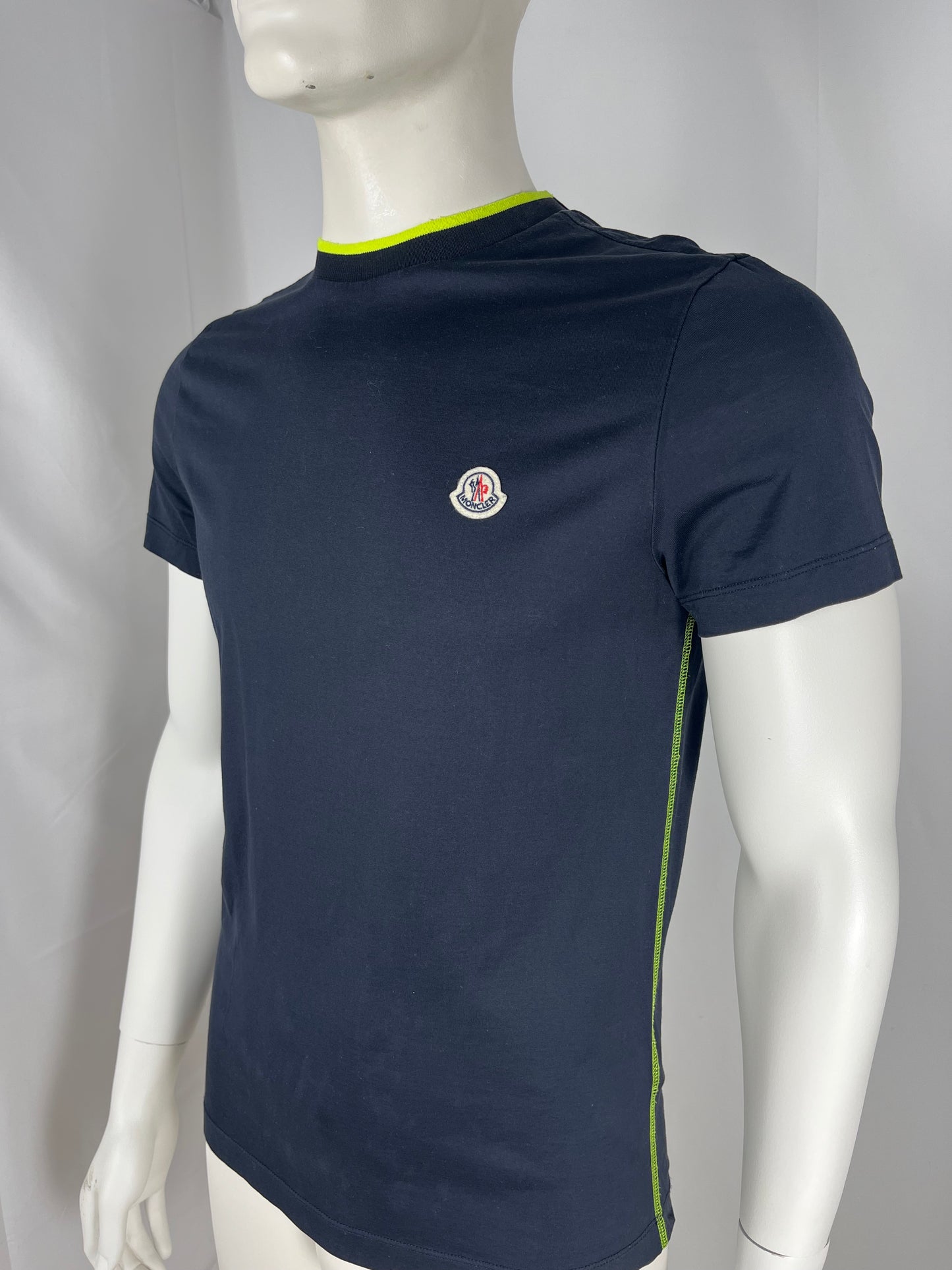 Moncler T-Shirt (S)
