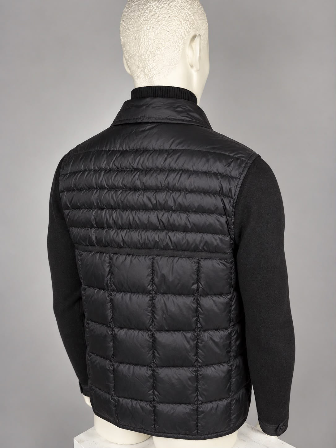 Moncler Blais Down Jacket (3/M)
