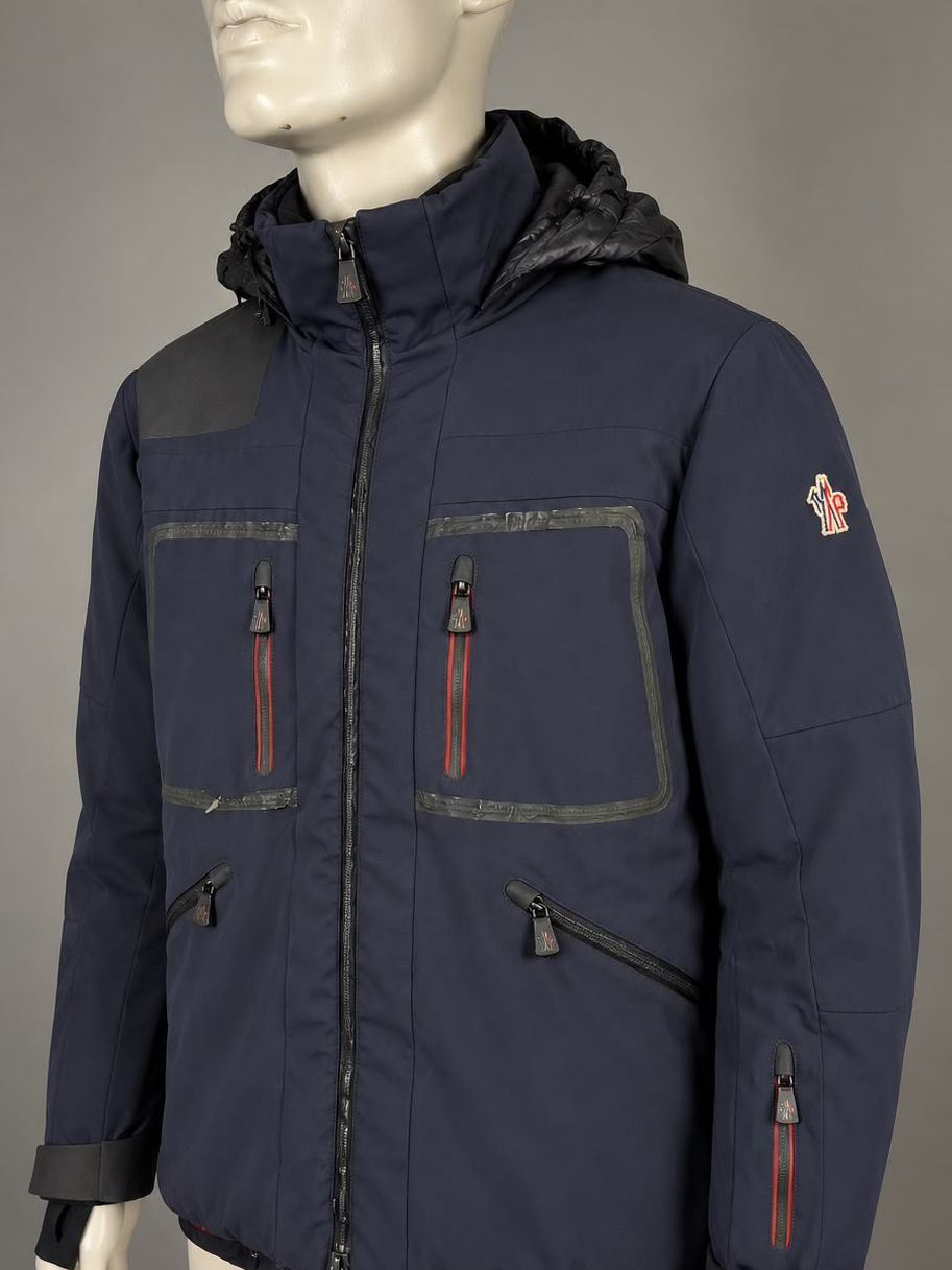 Moncler Grenoble Carmaux Down Jacket (4/L)