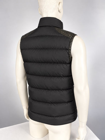 Moncler Cheval Down Jacket Gilet (4/L)