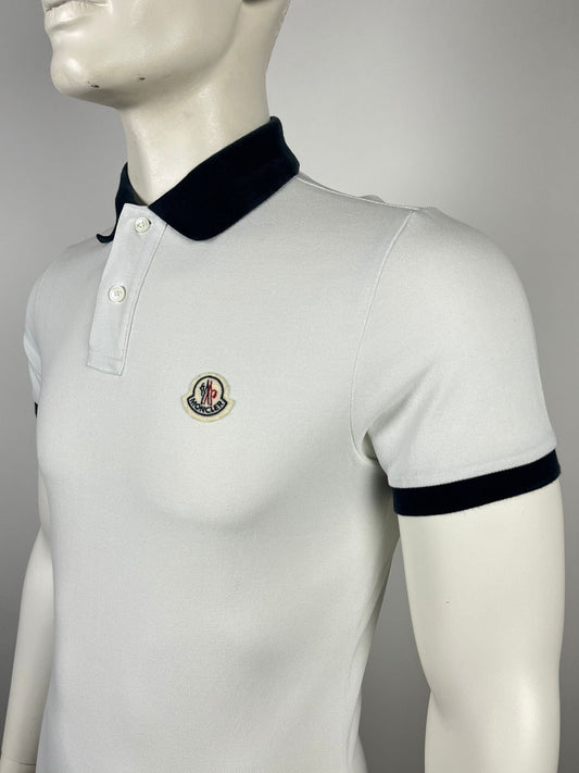 Moncler poloshirt (maat S)