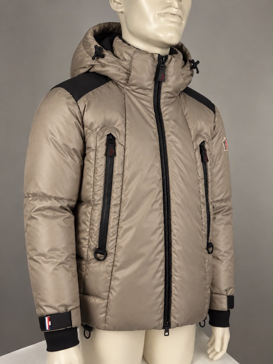 Moncler Grenoble Devon Down Jacket (2/M)
