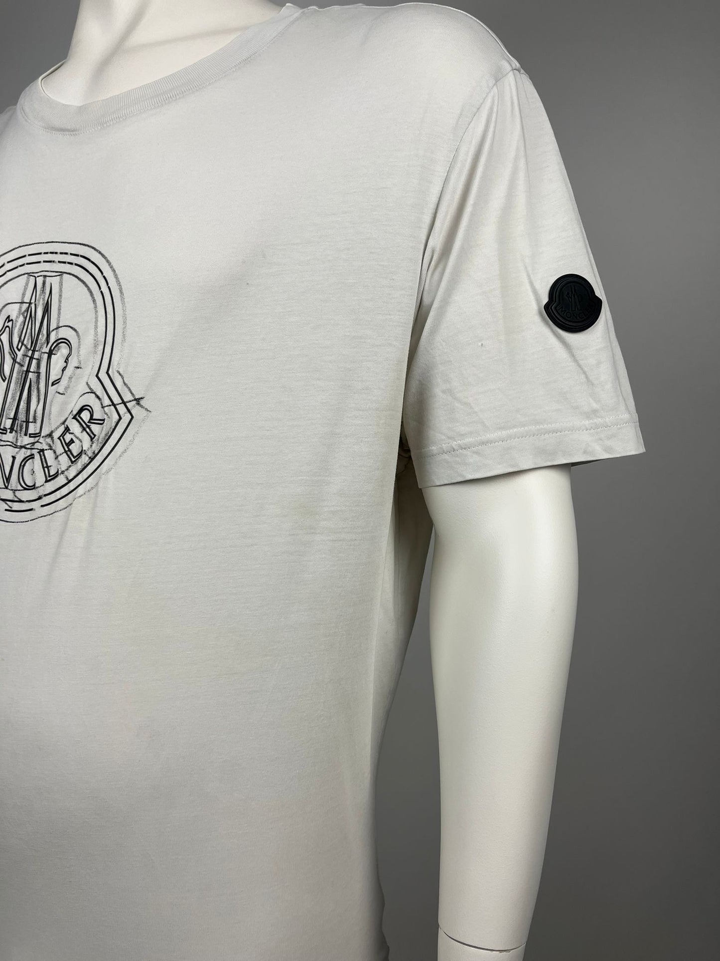 Moncler T-Shirt (XXL)