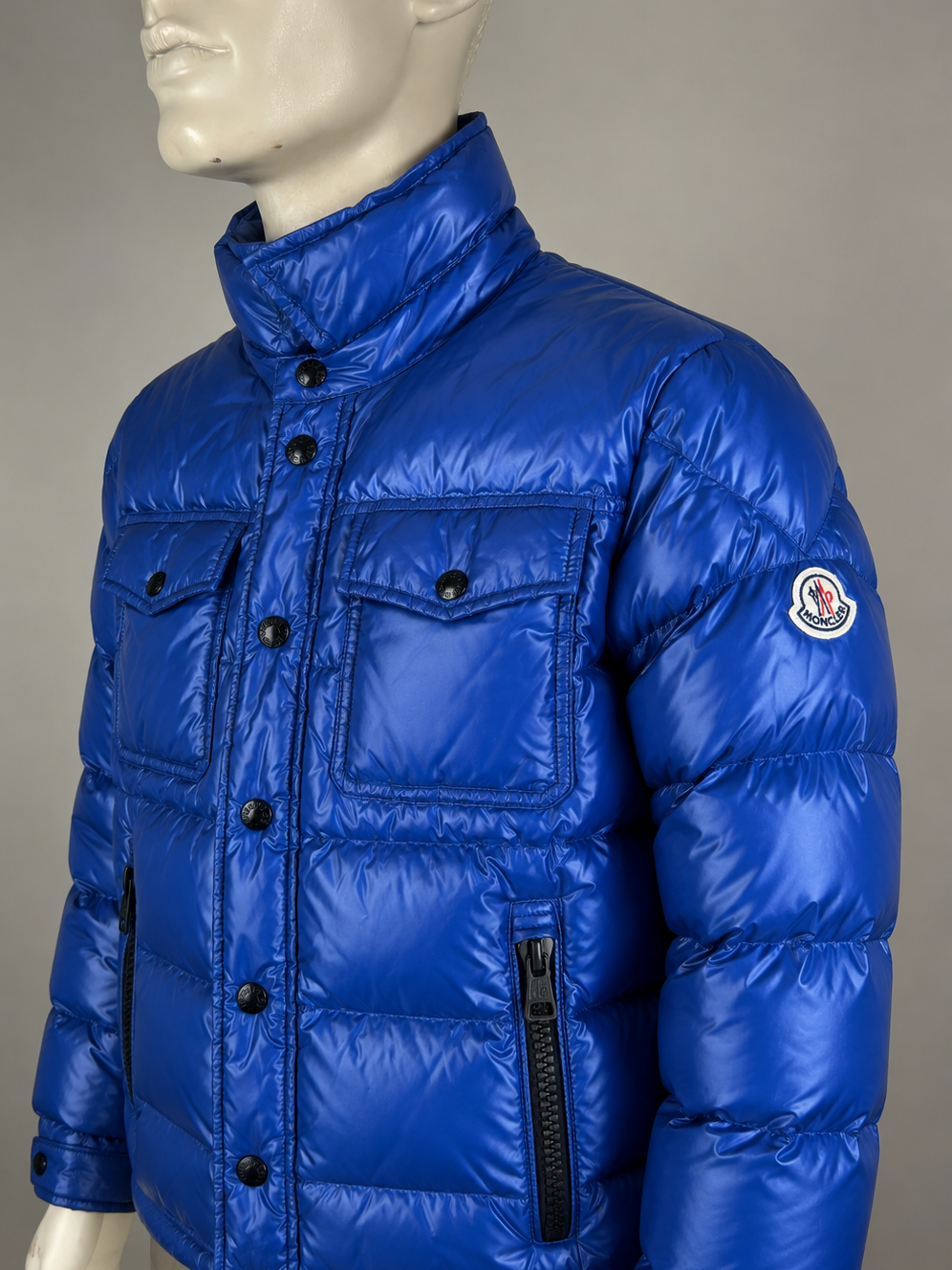 Moncler Matthew Down Jacket (0/S)