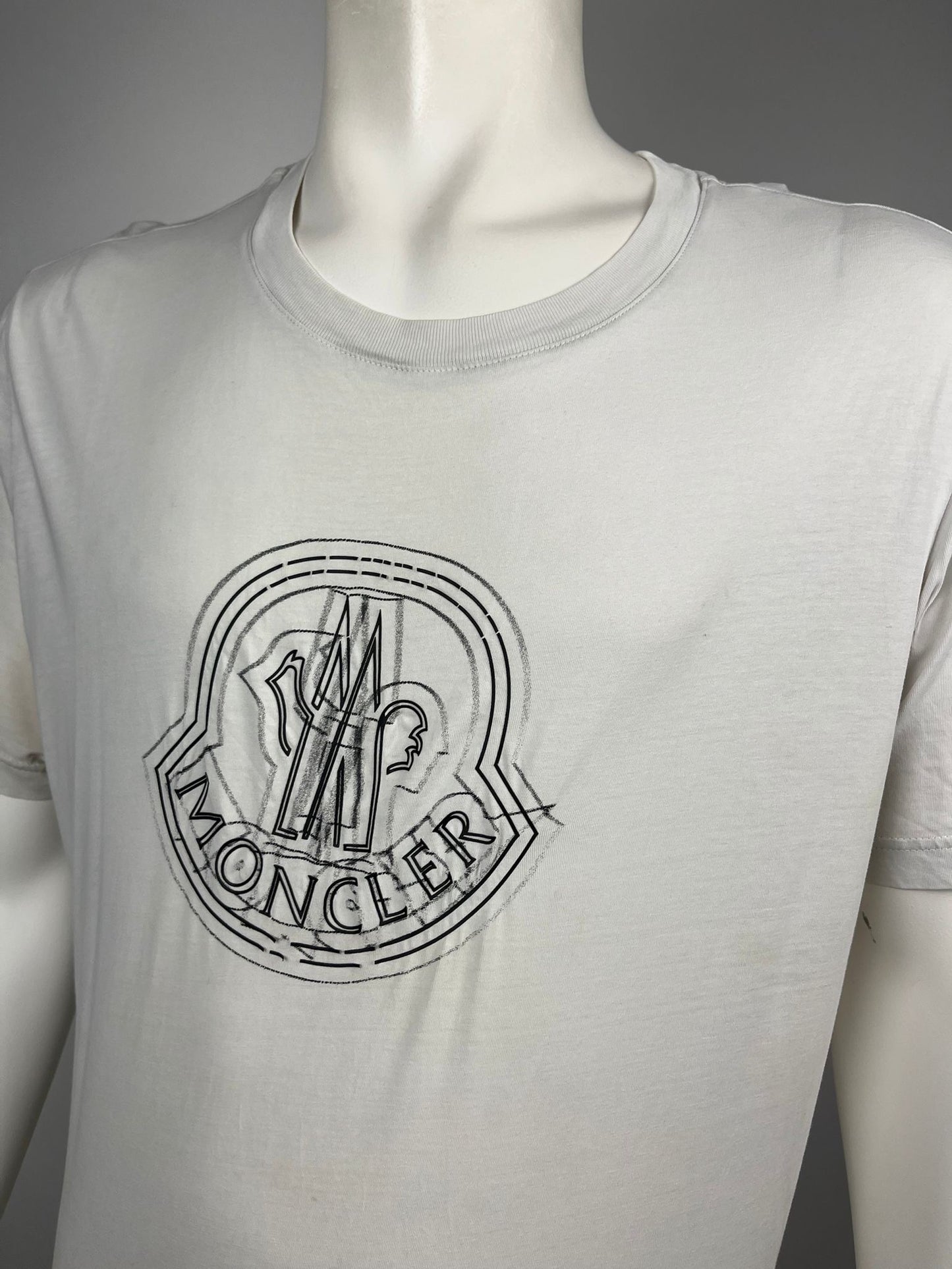 Moncler T-Shirt (XXL)