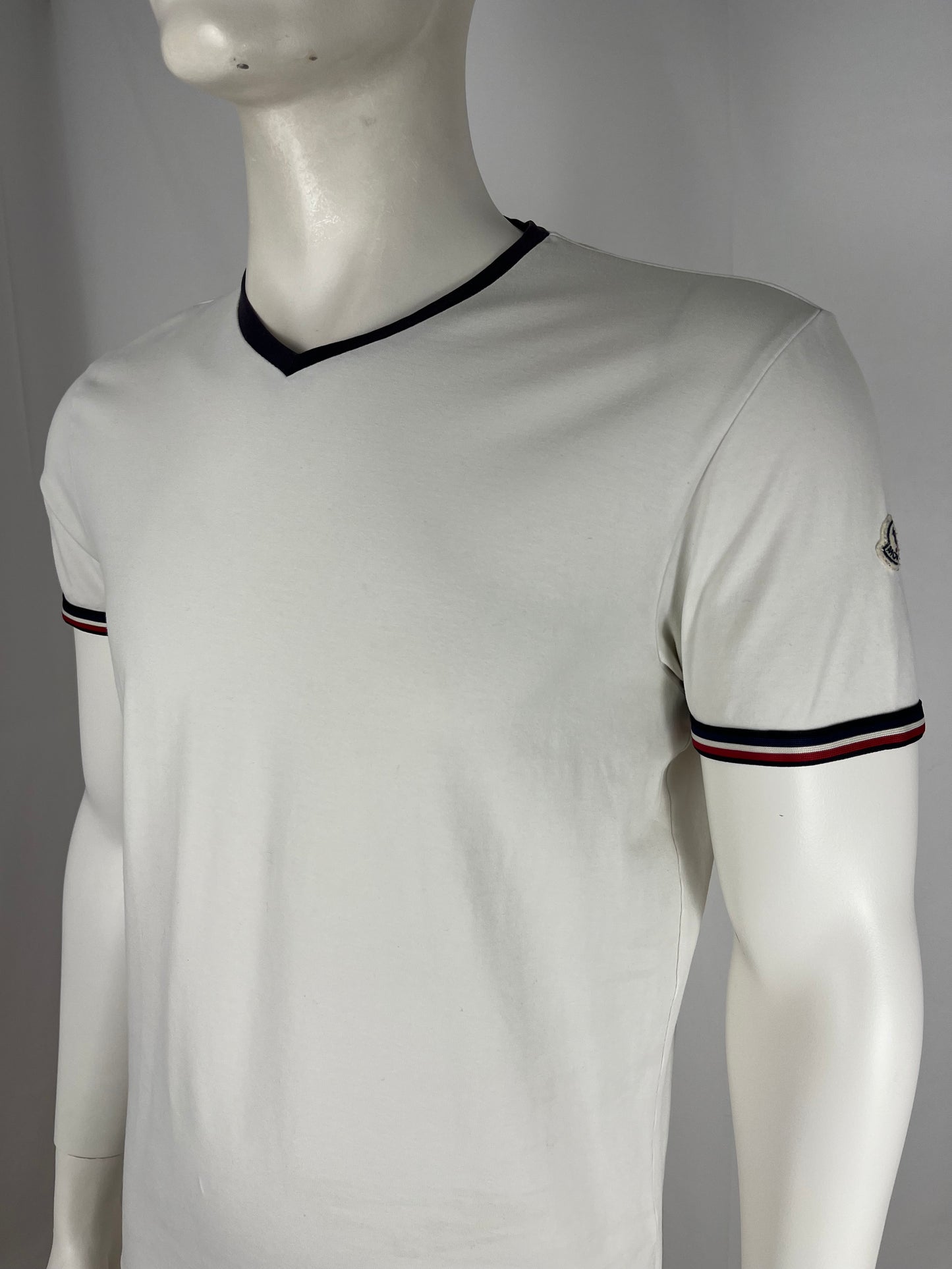 Moncler T-Shirt (L)