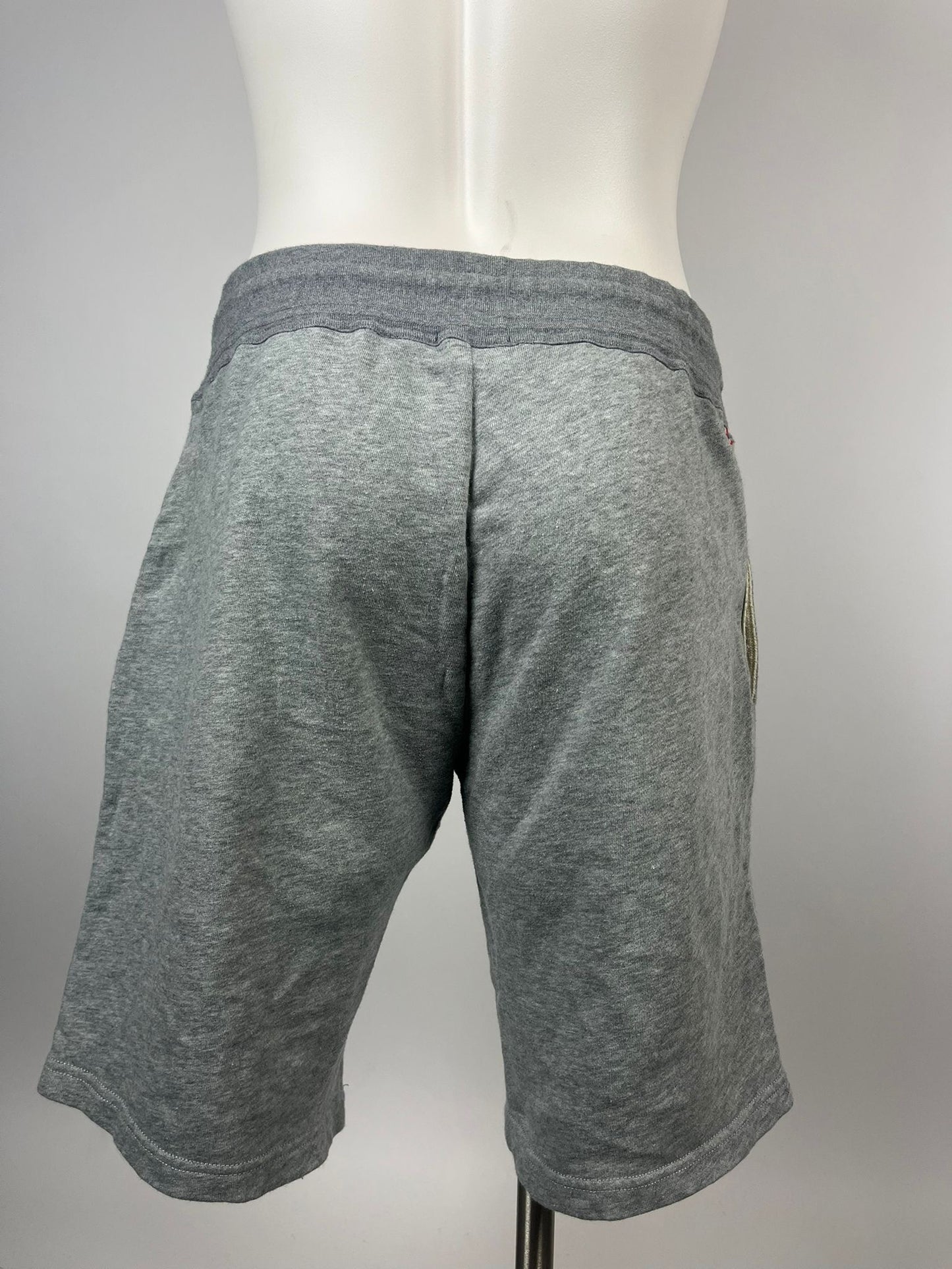 Moncler Short (L)