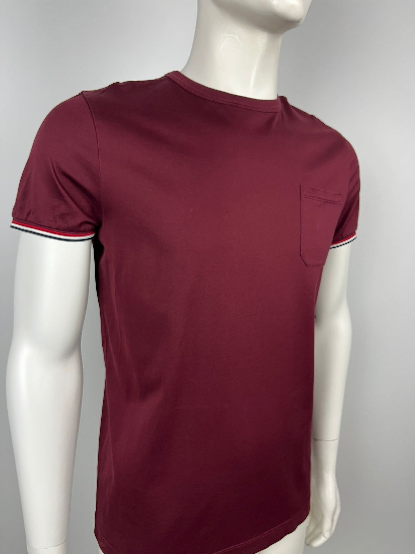 Moncler T-Shirt (M)