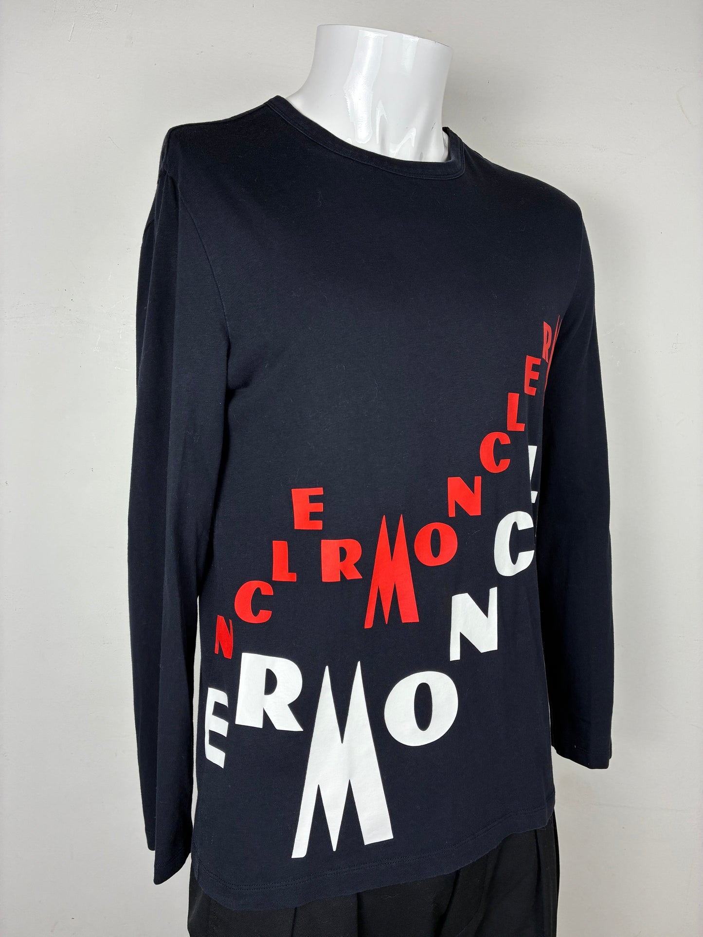 MONCLER LONGSLEEVE SHIRT (M)