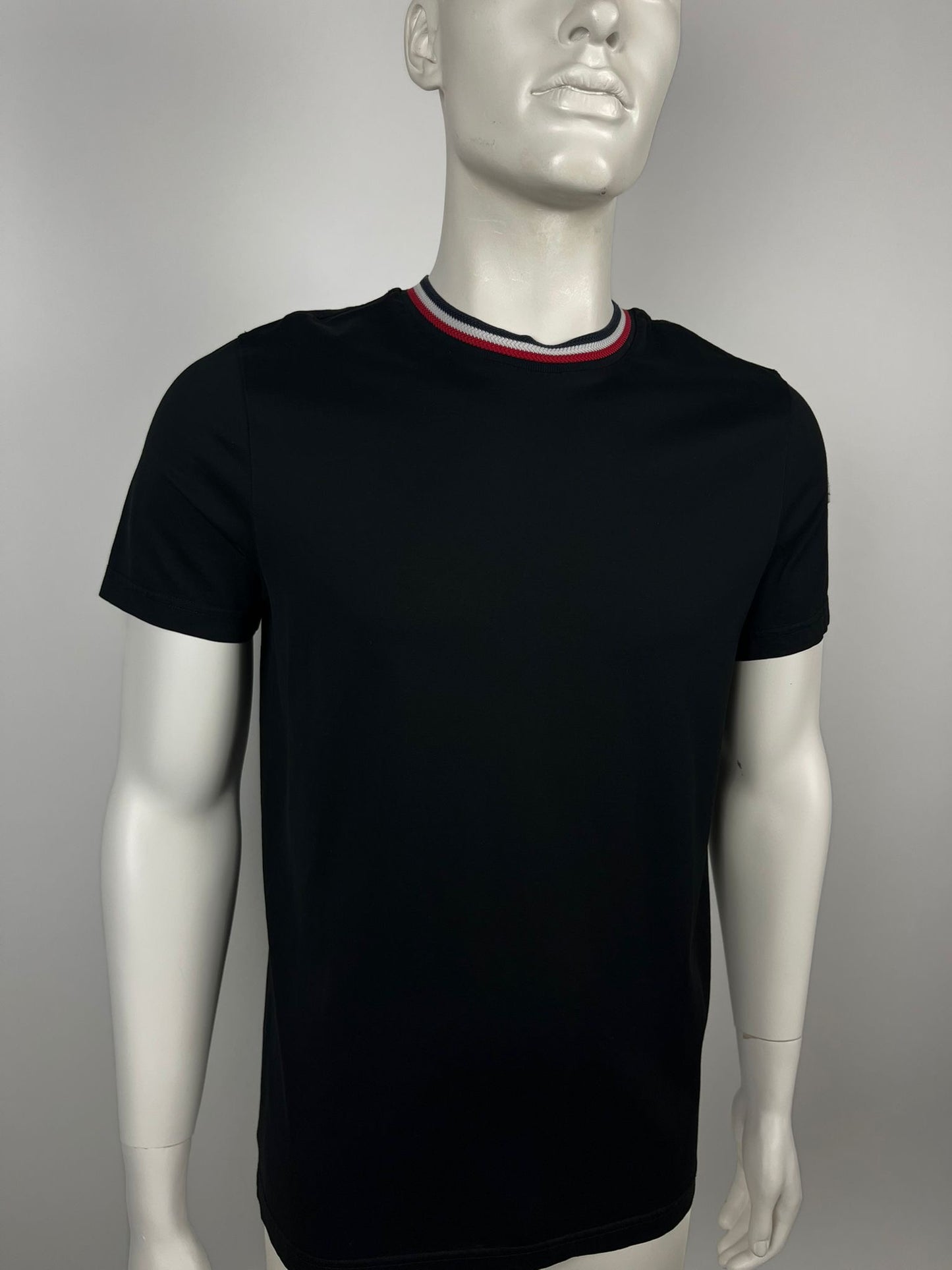 Moncler T-Shirt (M)