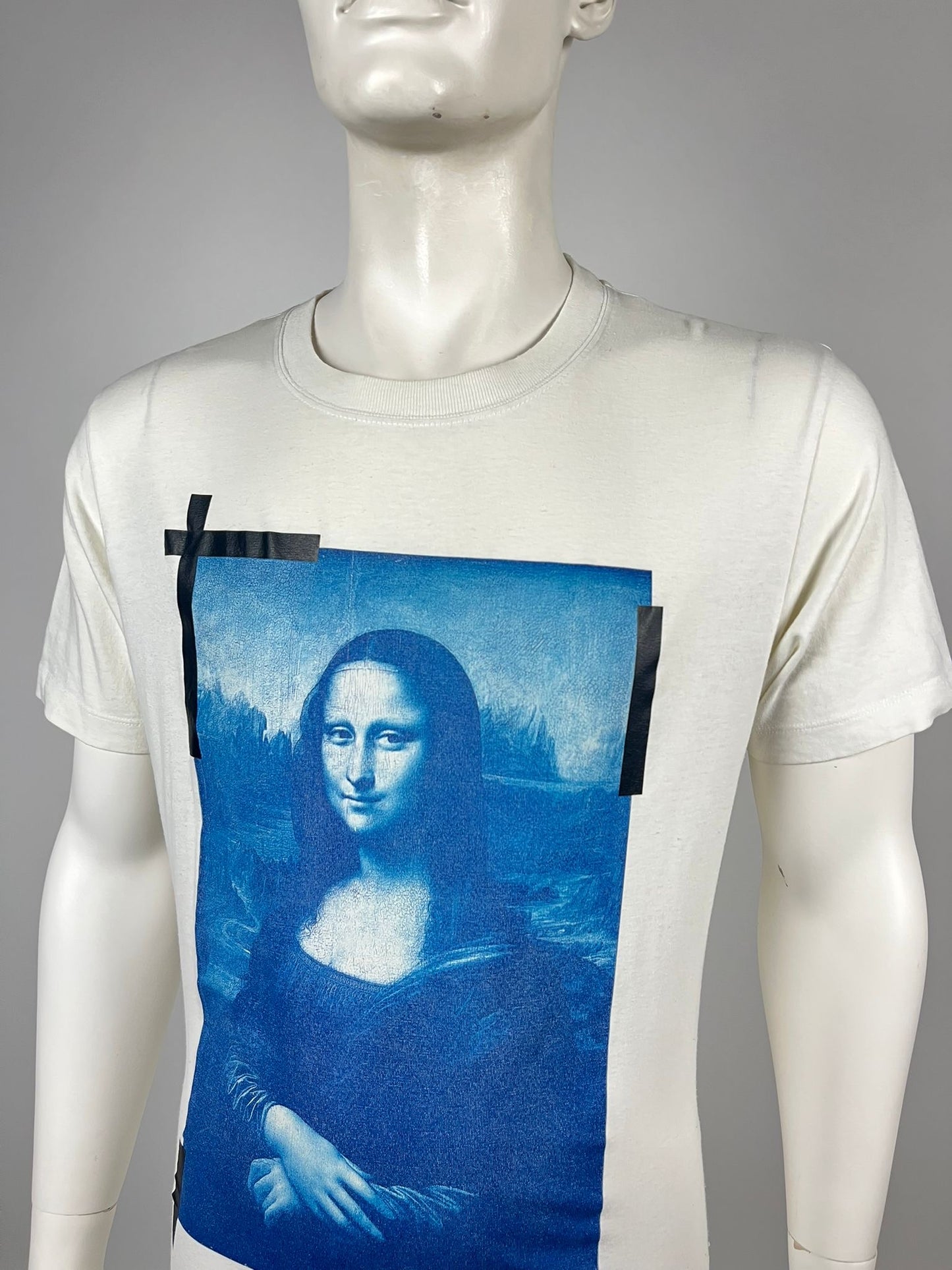 Off White T-Shirt (M)