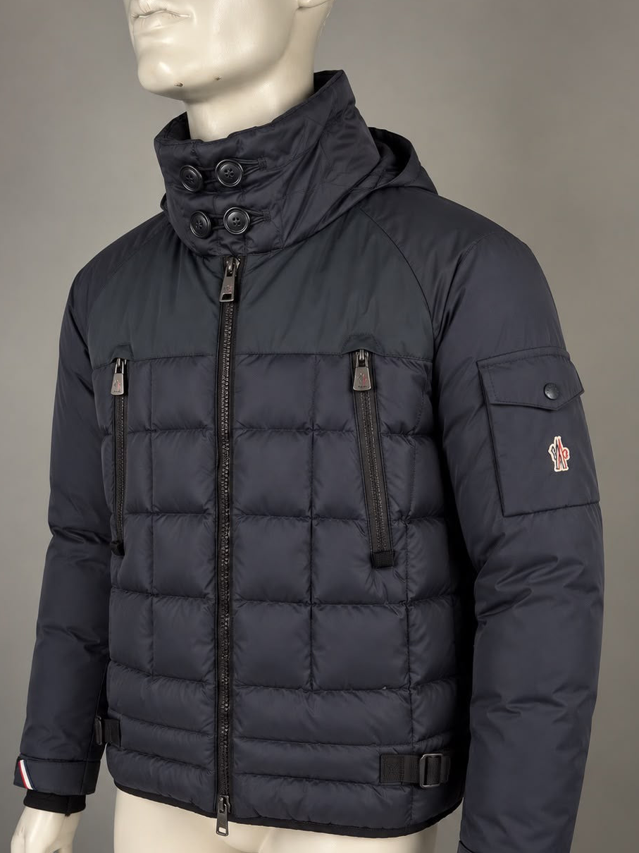 Moncler Chasseron Grenoble Down Jacket (4/L)